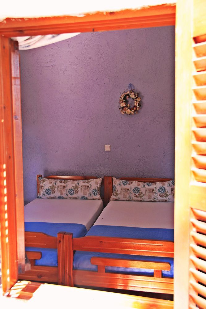 Guesthouse Xenios Zeus Stavroupoli Eksteriør billede