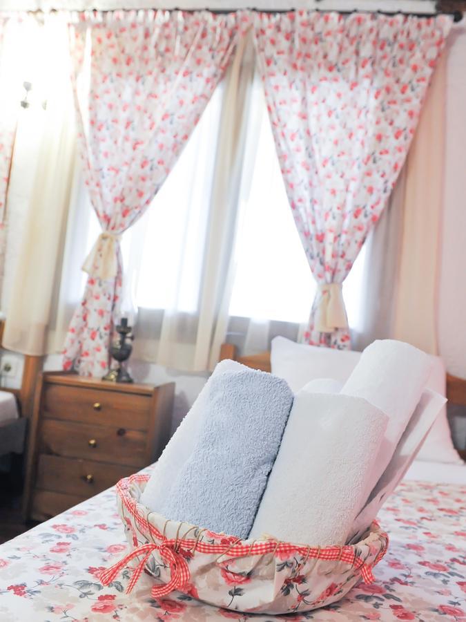 Guesthouse Xenios Zeus Stavroupoli Eksteriør billede