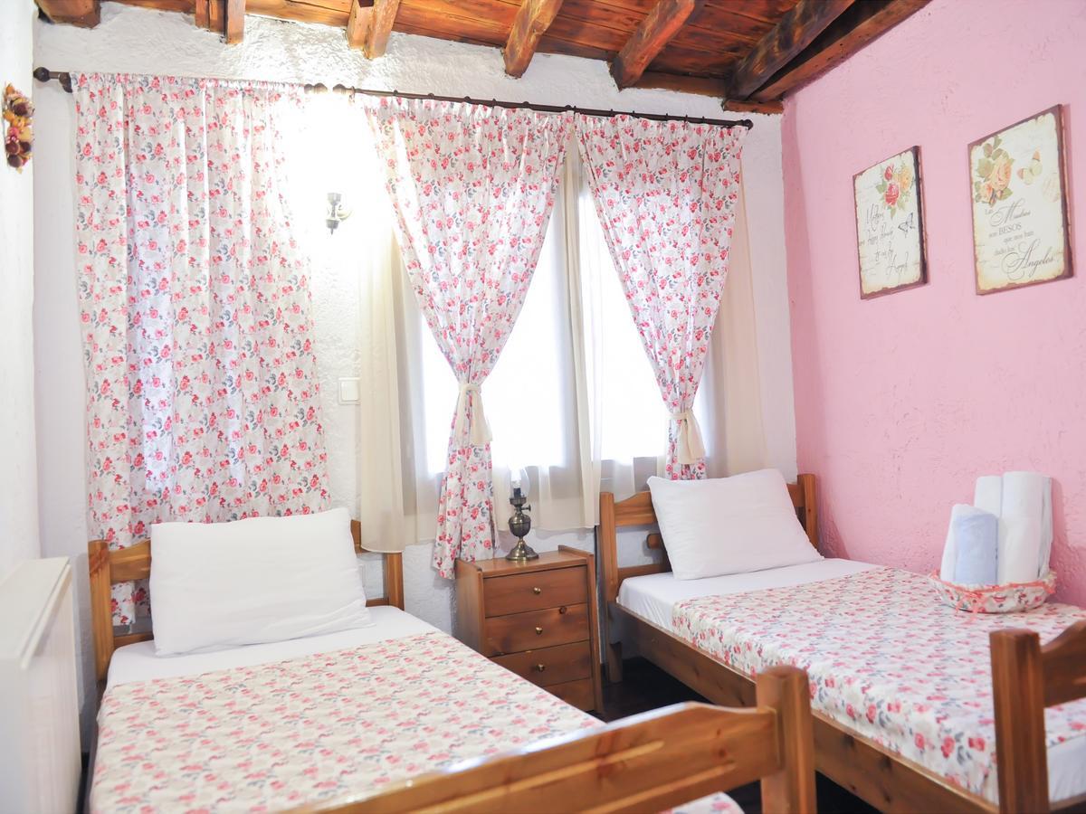 Guesthouse Xenios Zeus Stavroupoli Eksteriør billede